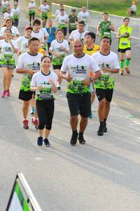 BIB: 463
                            <button type="button" onclick="openModal(3536046)" class="btn btn-primary btn-sm float-right btn-popup" data-toggle="modal" data-target=".modal-high-quality">
                        <i class="fas fa-shopping-cart"></i> Add to Cart
                    </button>
                                            <button type="button" onclick="isThisMe(3536046, true)" class="btn btn-success btn-sm float-right btn-popup btn-isme hidden" data-toggle="tooltip" data-placement="bottom" title="นี่คือรูปของคุณใช่ไหม คลิกที่นี่เพื่อเอาเข้าอัลบั้ม">
                        <i class="fas fa-plus"></i> Add to album
                    </button>
                    <button type="button" onclick="isThisMe(3536046, false)" class="btn btn-warning btn-sm float-right btn-popup btn-isnotme hidden">
                        <i class="fas fa-ban"></i> Remove from album
                    </button>